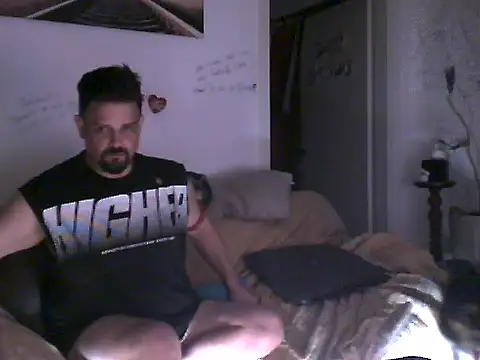 B-A-M-B-I Live XXX-Chat