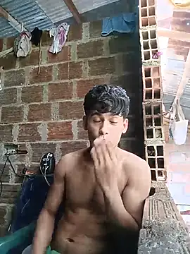 Andres123cv's Live XXX Chat