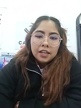 Sofia_Honey1 라이브 XXX 채팅