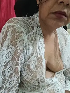 Shanu_Shah 即時 XXX 聊天