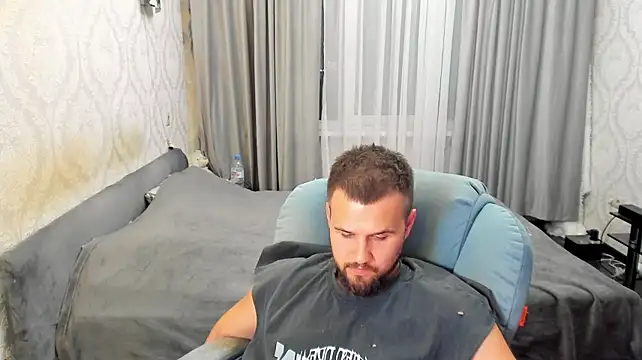 Vladik_b 라이브 XXX 채팅