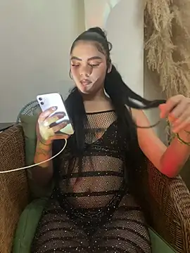 CubanaDanger's Live XXX Chat