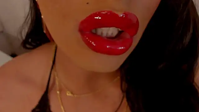 sweet_Elizabeth élő XXX-chatje