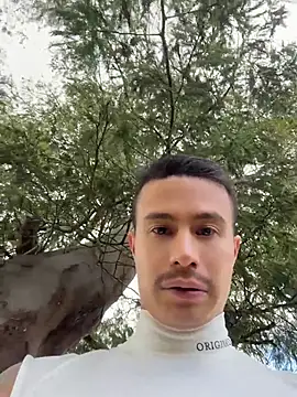 DOMINICKVEGAS77 Live XXX-Chat