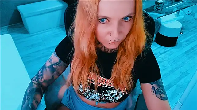 InesGold live XXX chat