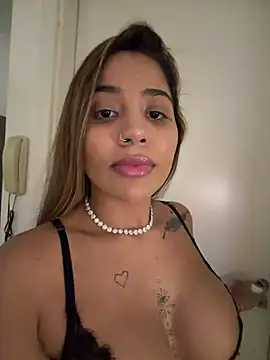 princess___hot: онлайн-секс-чат