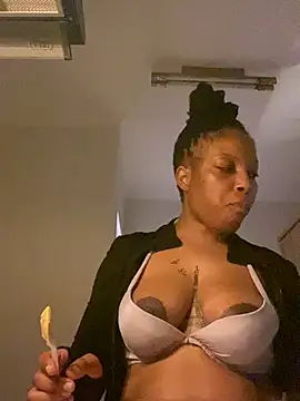 RainBougie Live XXX-Chat