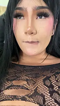 Vale_Prada Adlı Modelin Canlı XXX Sohbeti