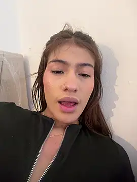 Mia_blackthorne: απευθείας συνομιλία ΧΧΧ