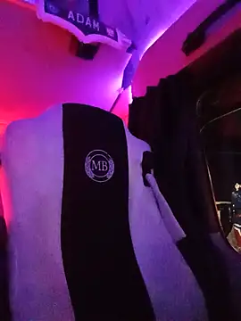 Živý XXX chat adas-