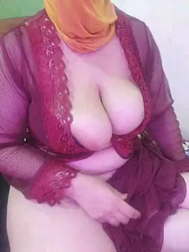 Hala-hoot Adlı Modelin Canlı XXX Sohbeti