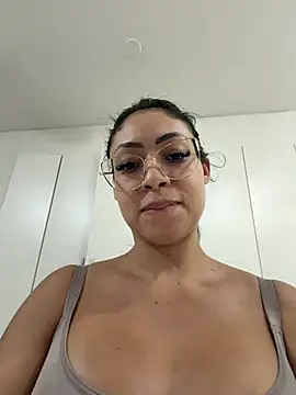 Show Webcam de mayahyugaoficial