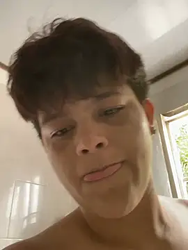 iansayd_ftm webcam show