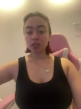 Mary_Rousee Chat XXX in diretta