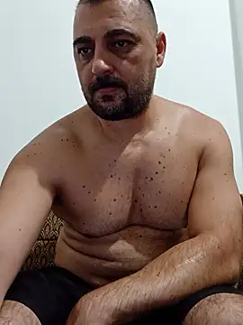 Mirkoxxx@xh Chat XXX live