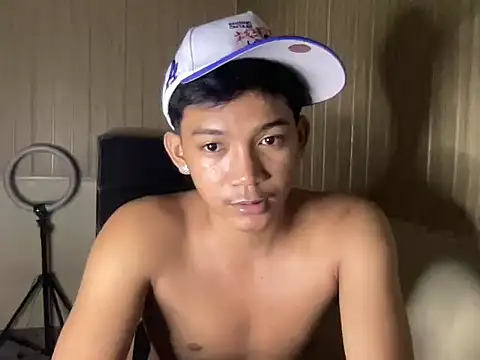 YourcumBoy77 Pertunjukan Webcam