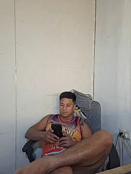 Chat +18 de Felix_Asher ao vivo