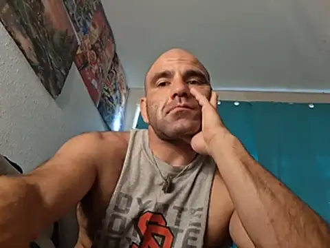 Chat XXX en directo de fitguy4u