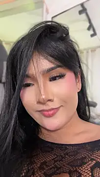 Vale_Prada Adlı Modelin Canlı XXX Sohbeti