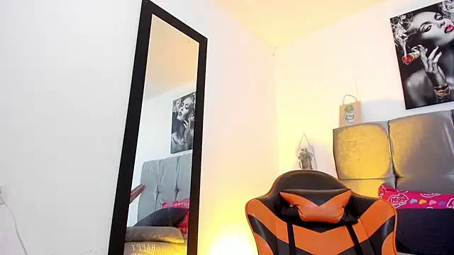 Czat XXX na żywo – Ariel_star1