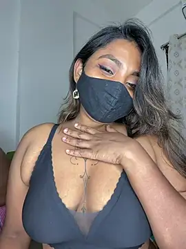 OpposedLoom লাইভ XXX চ্যাট