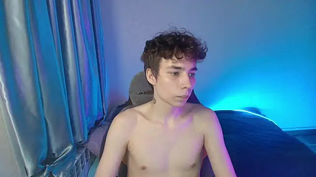 Adam_Kroyn Live XXX chat