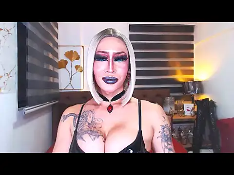 DominateMistressTania Adlı Modelin Canlı XXX Sohbeti