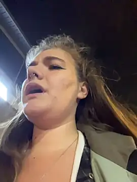 XXX chat uživo modela Holy_Tereza