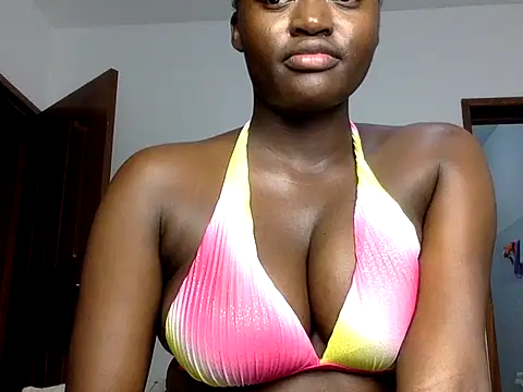 ZuriCharm Live XXX-Chat