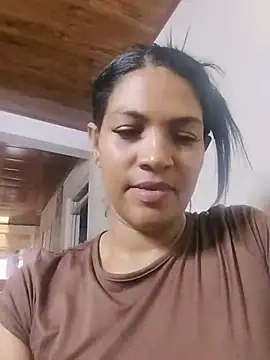 makennaa_'s Live XXX Chat