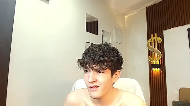 Онлайн чат XXX trevor_mob