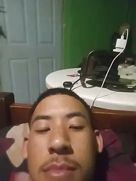 Its_urasian_boi's Webcam Show