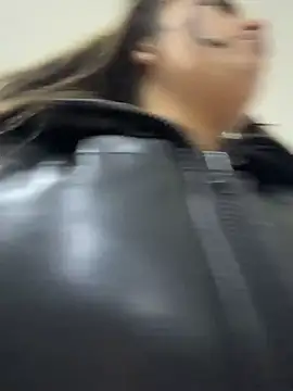 LIZ-06_ লাইভ XXX চ্যাট