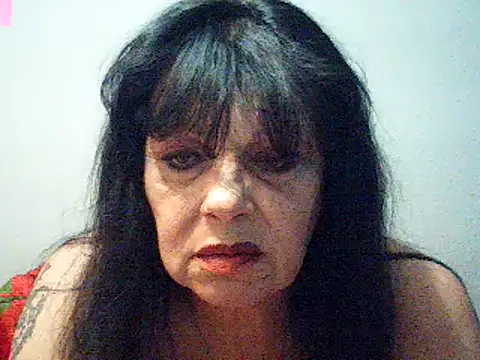 LadyCHARMS69's Live XXX Chat