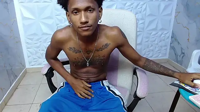 ManSant Chat XXX live