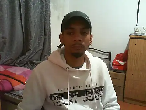29YOURZ_28_ Pertunjukan Webcam