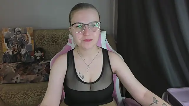 MissBrightShine's Live XXX Chat