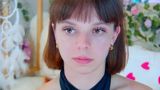 Chat +18 de ElisabethDavis ao vivo