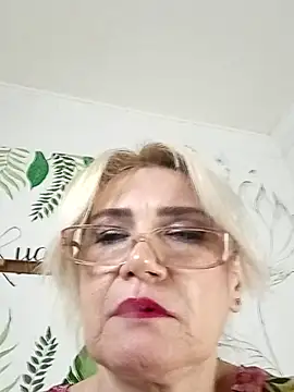 Chat XXX en directo de Catty_Lady