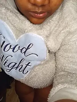 Show modela Babybigbutt na web-kameri