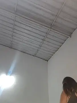 Charlott_smi Adlı Modelin Canlı XXX Sohbeti