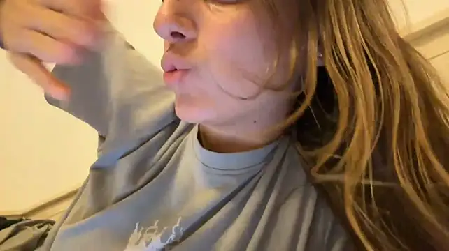 ActaedCottage Chat XXX in diretta