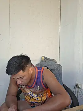 Chat XXX en directo de Felix_Asher