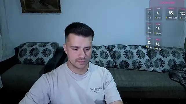 Chat XXX en directo de JohnnyStepBro
