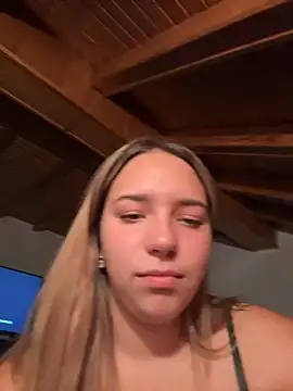 Naomi-Klein Live XXX-Chat