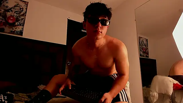 XXX chat uživo modela Liam_saint