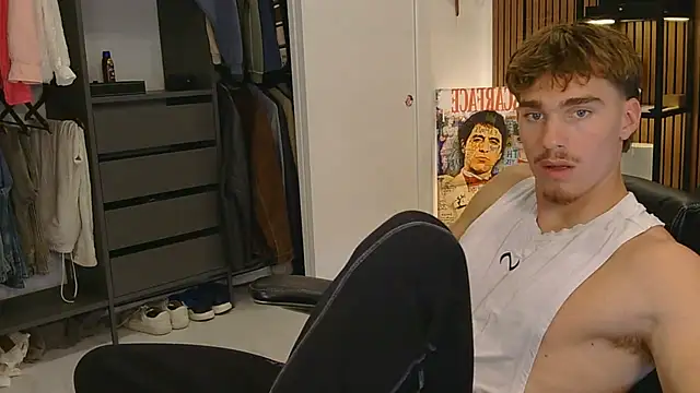 TheNicoRyder Chat XXX in diretta