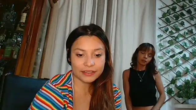 3littles Pertunjukan Webcam