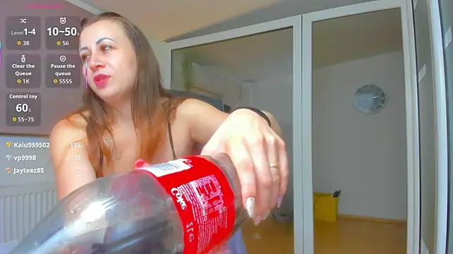 Aryanette's Live XXX Chat