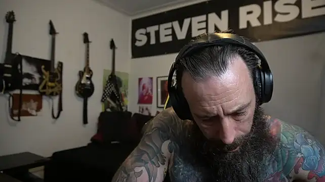 Živý XXX chat StevenRiseNYC